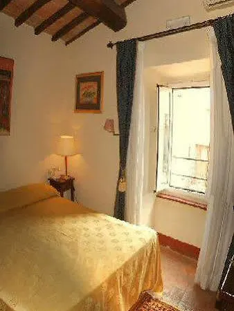 Residenza D'epoca Palazzo Fani Mignanelli 2* סיינה