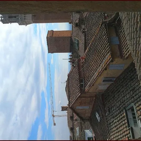 Residenza D'epoca Palazzo Fani Mignanelli לינה וארוחת בוקר