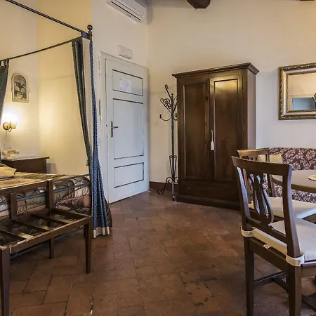 Residenza D'epoca Palazzo Fani Mignanelli 2* Siena