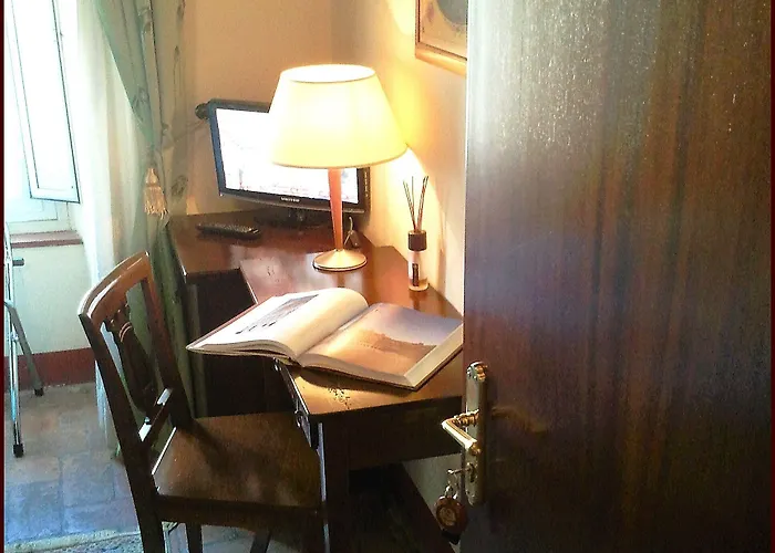 Nocleg ze śniadaniem Residenza D'epoca Palazzo Fani Mignanelli 2*