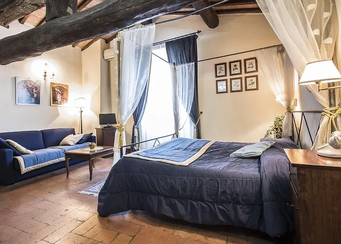 Residenza D'epoca Palazzo Fani Mignanelli 2*